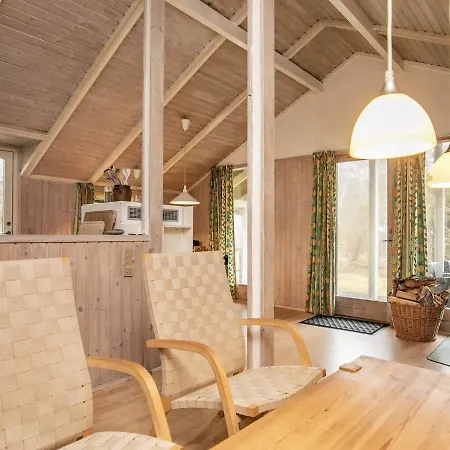 Casa de Férias Three-bedroom Holiday In 5